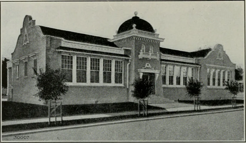 An illustration from The Architect & engineer of California and the Pacific Coast, 1905, leaf 49