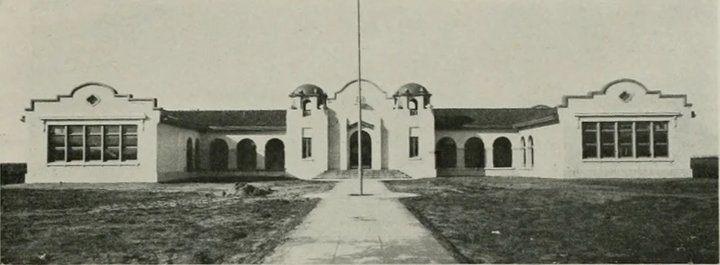 An illustration from The Architect & engineer of California and the Pacific Coast, 1905, leaf 214