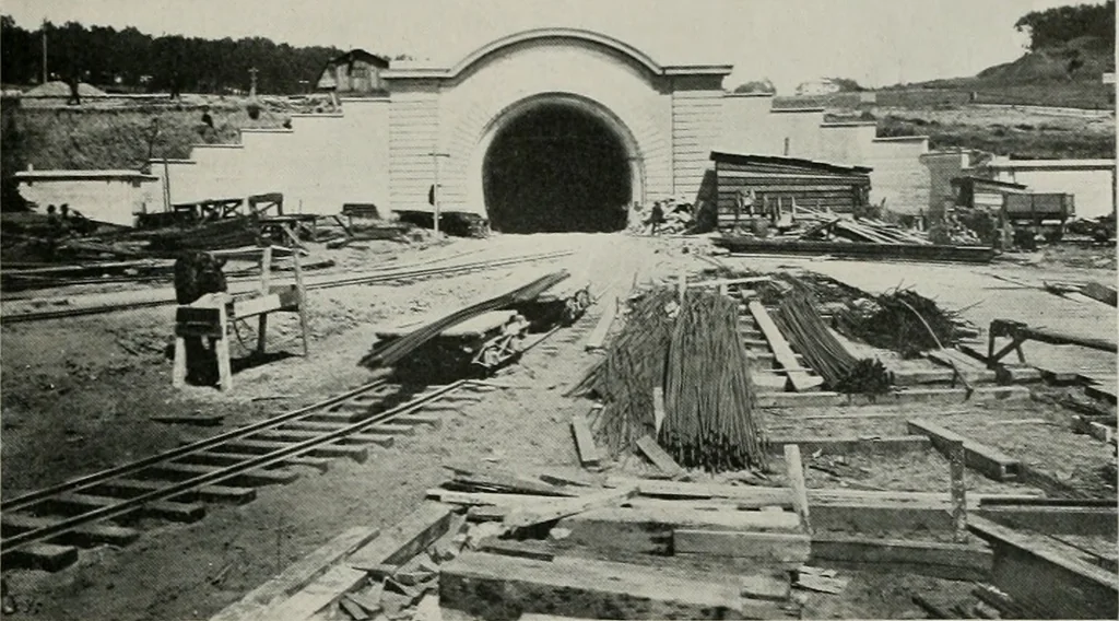 An illustration from The Architect & engineer of California and the Pacific Coast, 1905, leaf 248