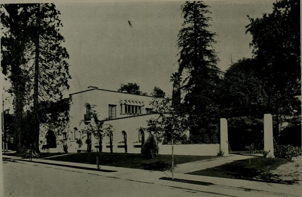 An illustration from The Architect & engineer of California and the Pacific Coast, 1905, leaf 199