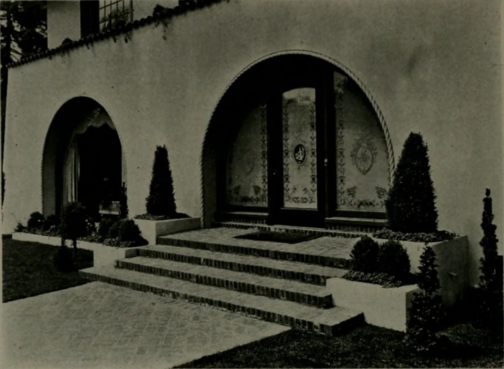 An illustration from The Architect & engineer of California and the Pacific Coast, 1905, leaf 201