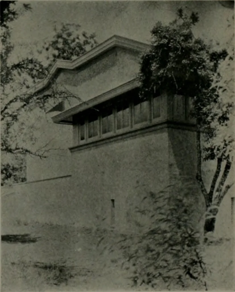 An illustration from The Architect & engineer of California and the Pacific Coast, 1905, leaf 379
