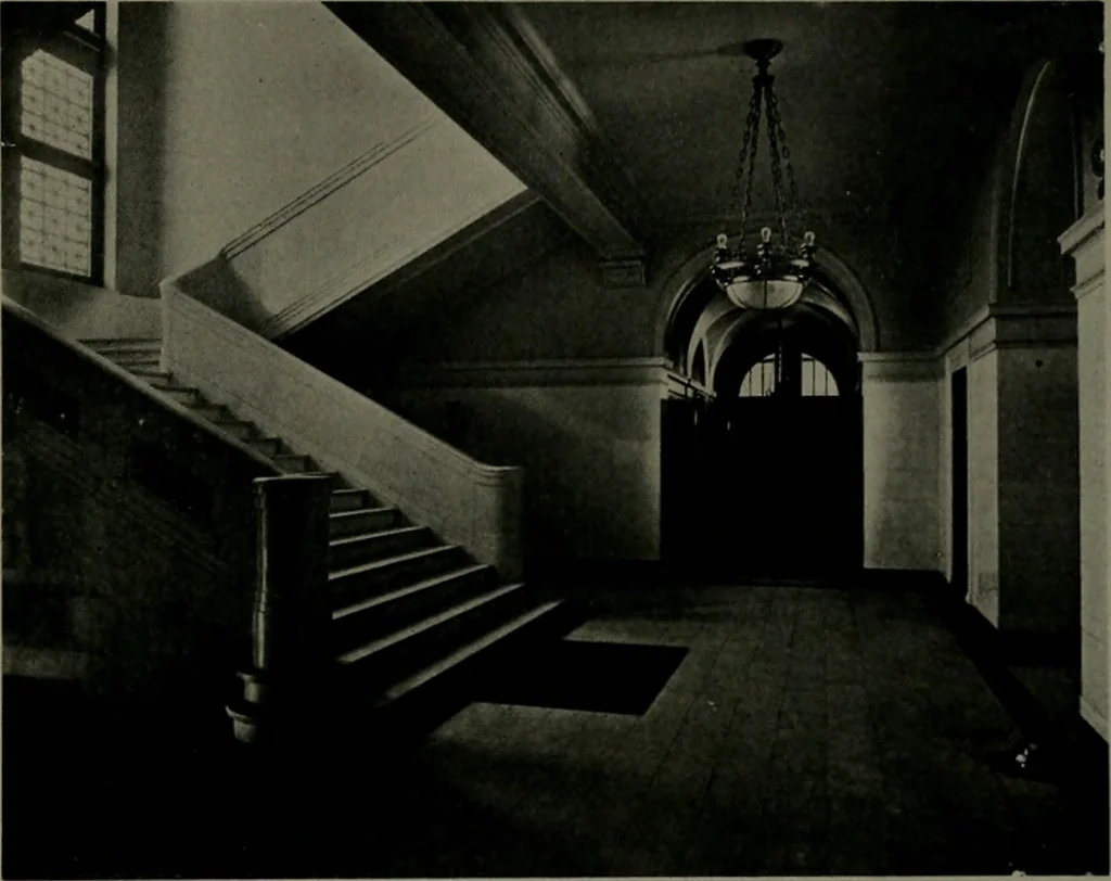 An illustration from The Architect & engineer of California and the Pacific Coast, 1905, leaf 530