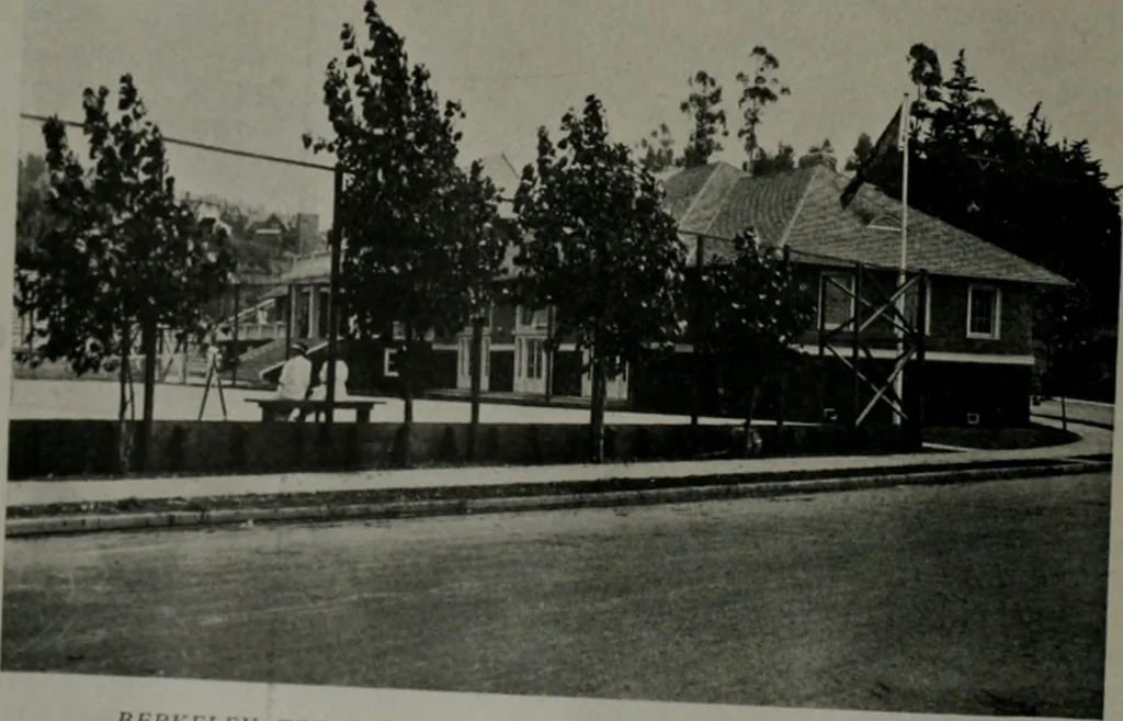 An illustration from The Architect & engineer of California and the Pacific Coast, 1905, leaf 707
