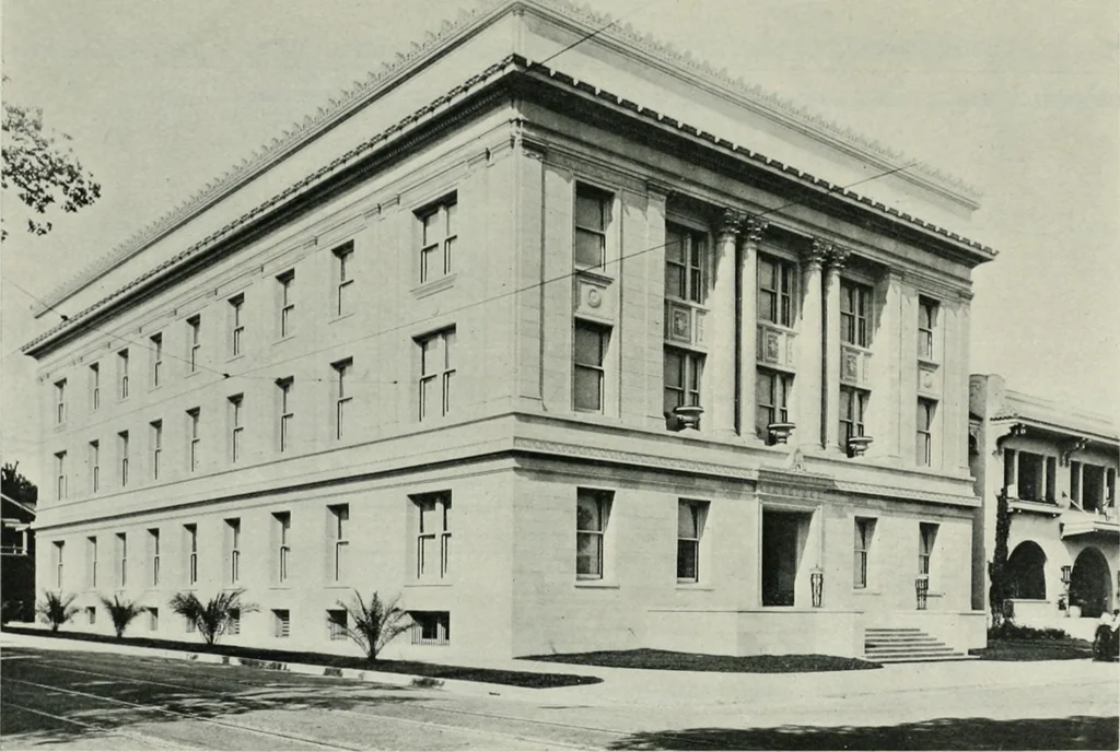 An illustration from The Architect & engineer of California and the Pacific Coast, 1905, leaf 126