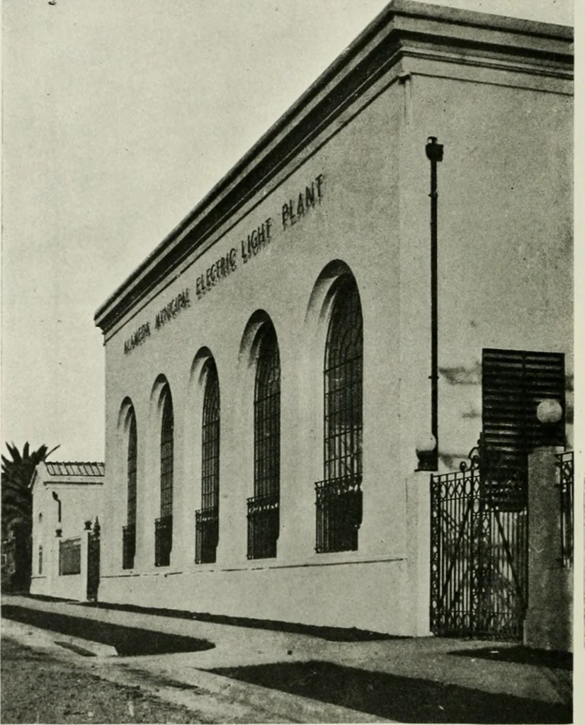 An illustration from The Architect & engineer of California and the Pacific Coast, 1905, leaf 451