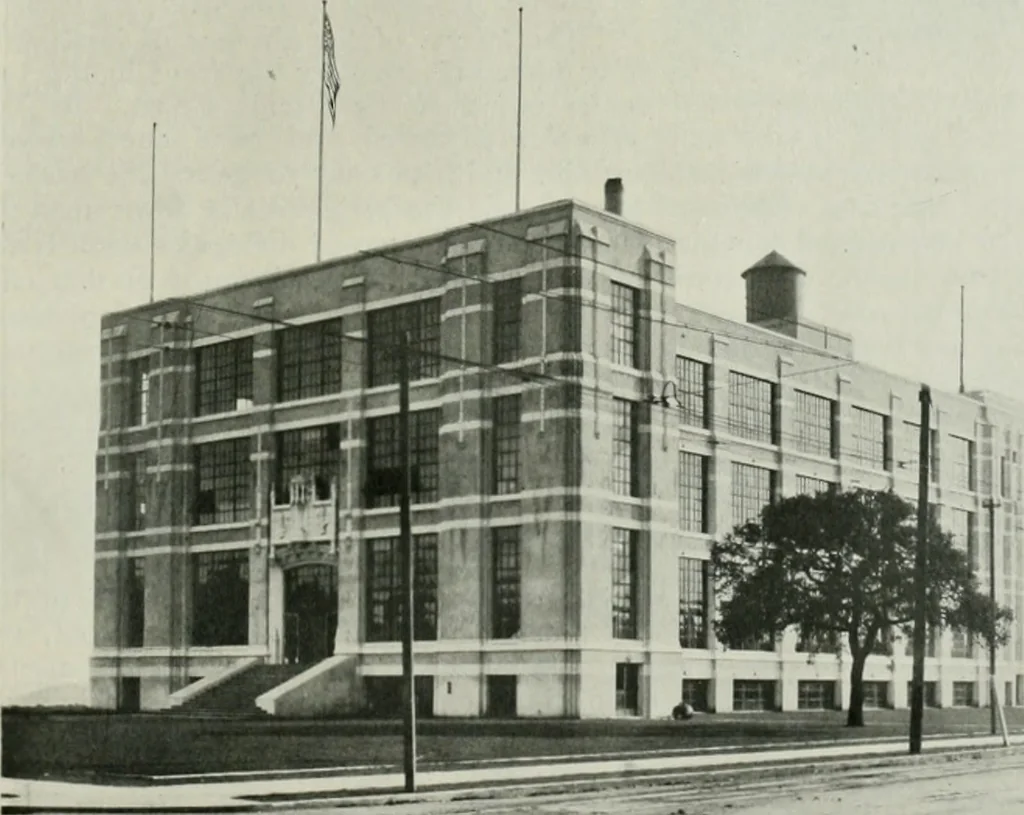 An illustration from The Architect & engineer of California and the Pacific Coast, 1905, leaf 542