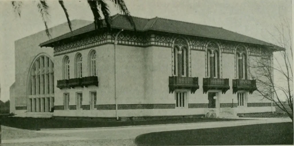An illustration from The Architect & engineer of California and the Pacific Coast, 1905, leaf 326