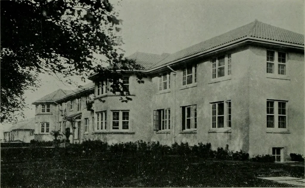An illustration from The Architect & engineer of California and the Pacific Coast, 1905, leaf 353