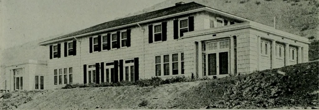 An illustration from The Architect & engineer of California and the Pacific Coast, 1905, leaf 355