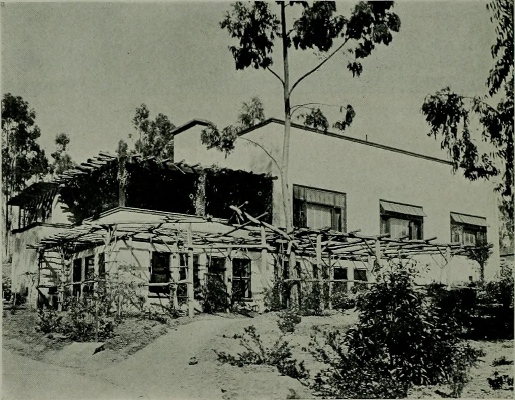 An illustration from The Architect & engineer of California and the Pacific Coast, 1905, leaf 359