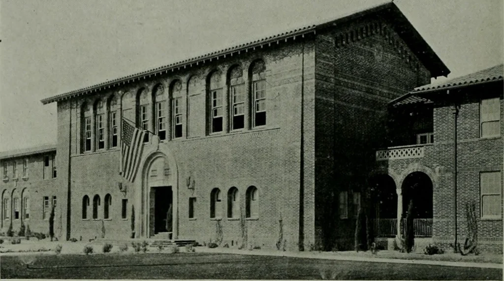 An illustration from The Architect & engineer of California and the Pacific Coast, 1905, leaf 363