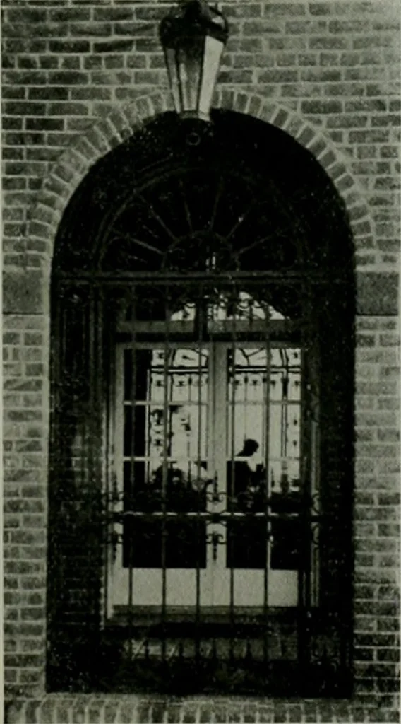 An illustration from The Architect & engineer of California and the Pacific Coast, 1905, leaf 676