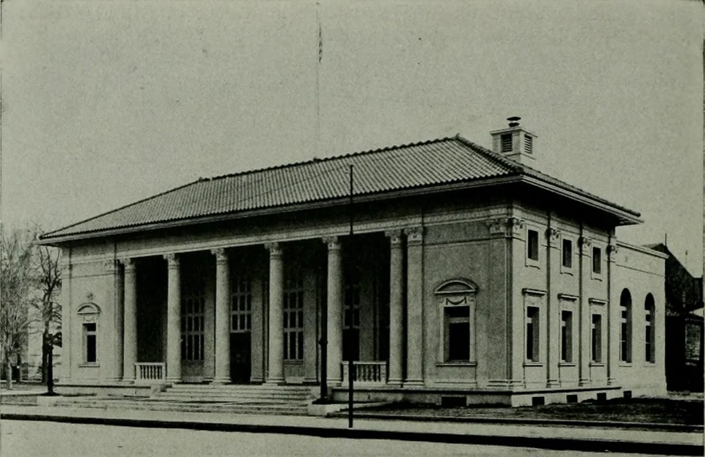 An illustration from The Architect & engineer of California and the Pacific Coast, 1905, leaf 81