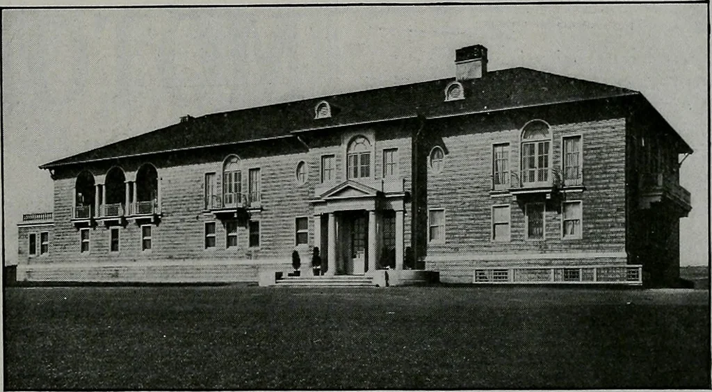An illustration from The Architect & engineer of California and the Pacific Coast, 1905, leaf 328