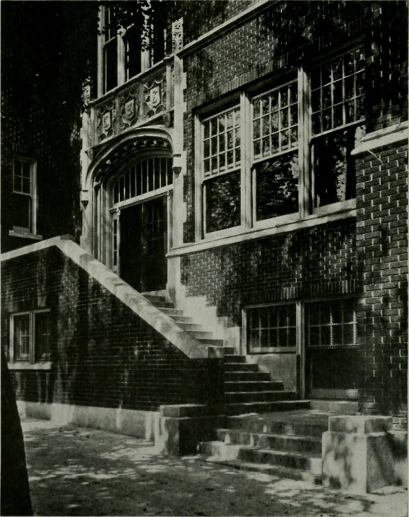 An illustration from The Architect & engineer of California and the Pacific Coast, 1905, leaf 387