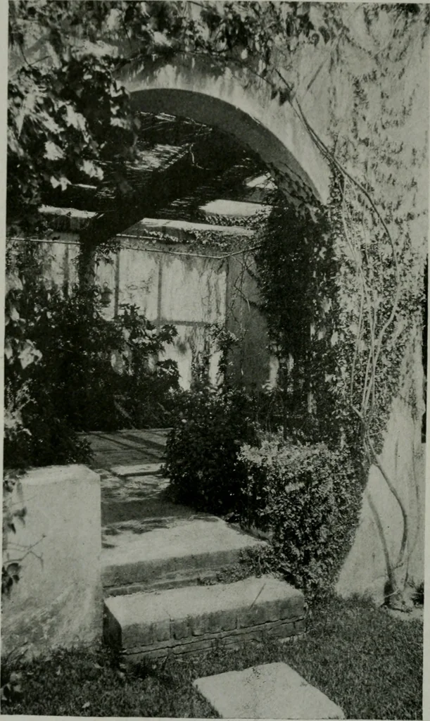 An illustration from The Architect & engineer of California and the Pacific Coast, 1905, leaf 821