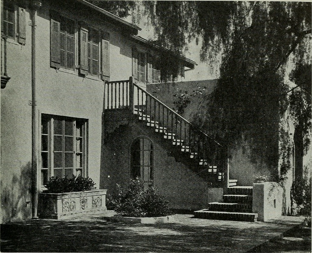 An illustration from Architect and engineer, 1905, leaf 238