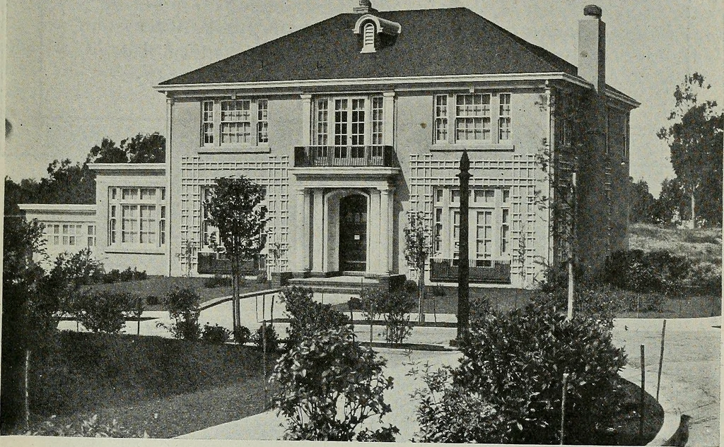 An illustration from Architect and engineer, 1905, leaf 446