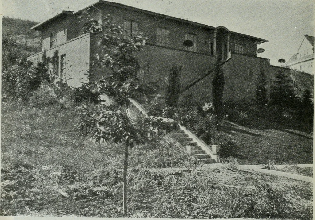 An illustration from Architect and engineer, 1905, leaf 571
