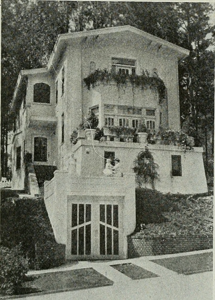 An illustration from Architect and engineer, 1905, leaf 704