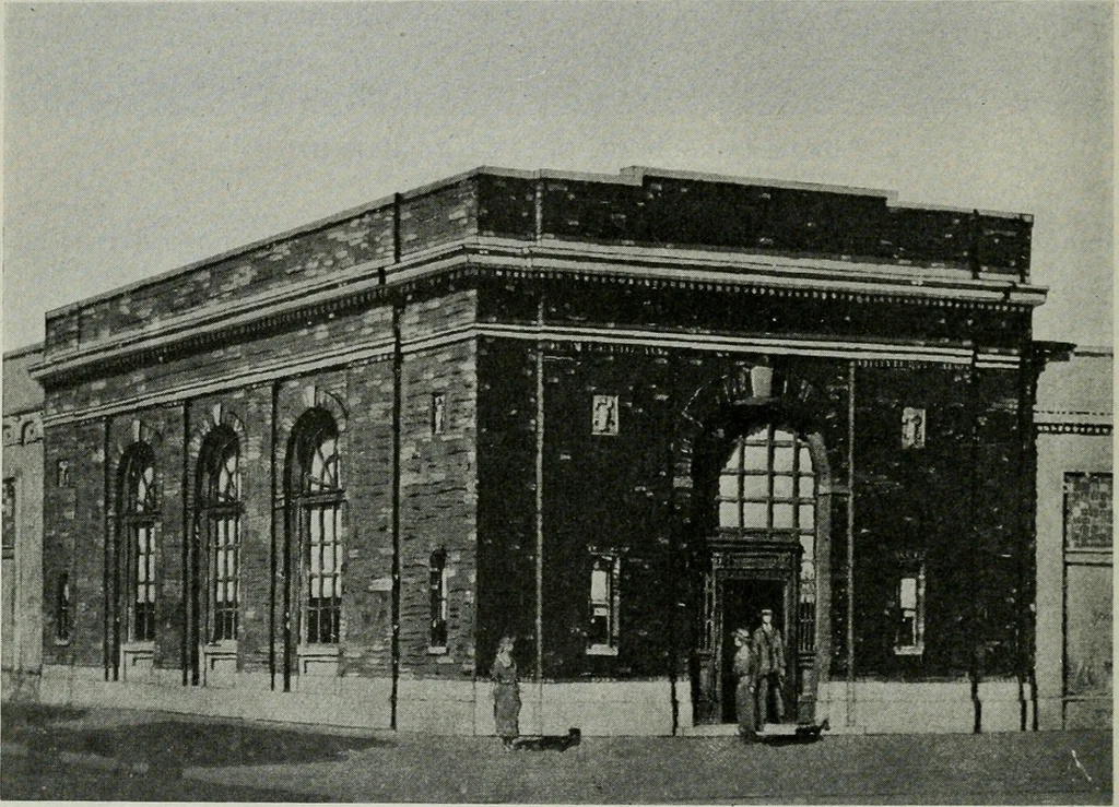An illustration from Architect and engineer, 1905, leaf 723