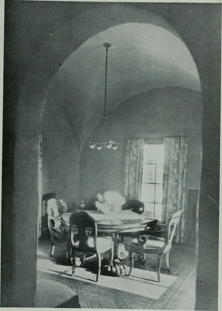 An illustration from Architect and engineer, 1905, leaf 377