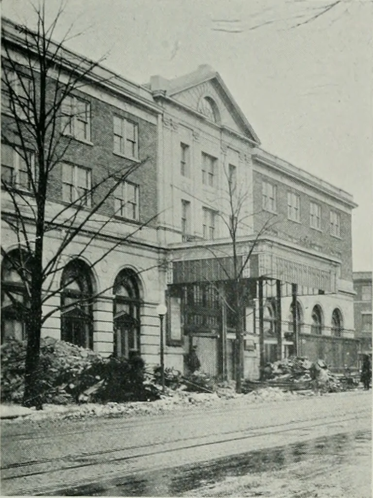 An illustration from Architect and engineer, 1905, leaf 394