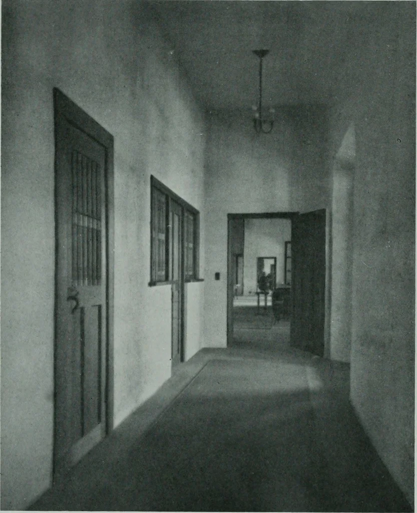 An illustration from Architect and engineer, 1905, leaf 53