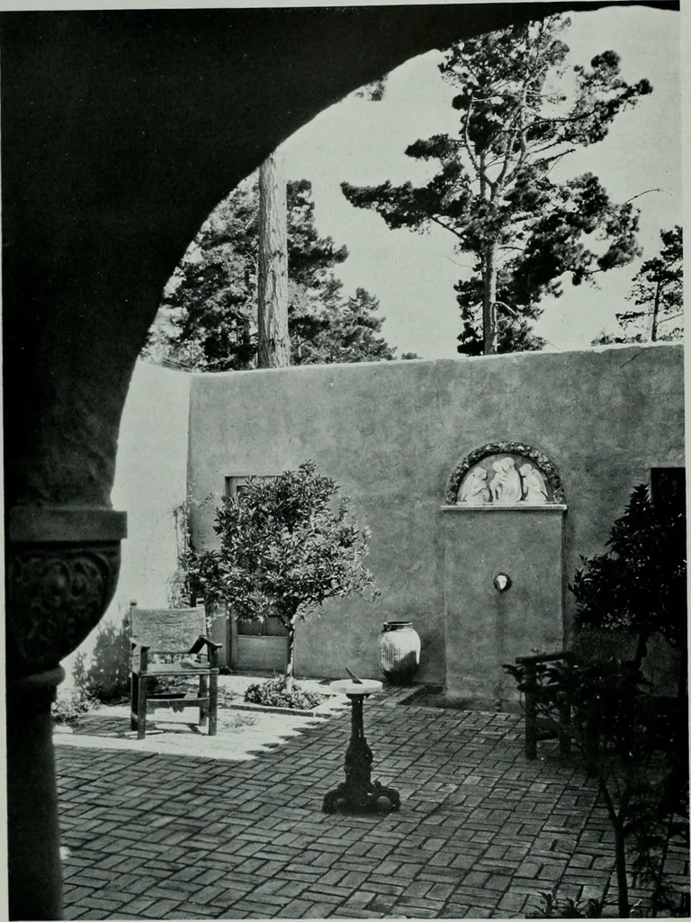 An illustration from Architect and engineer, 1905, leaf 555