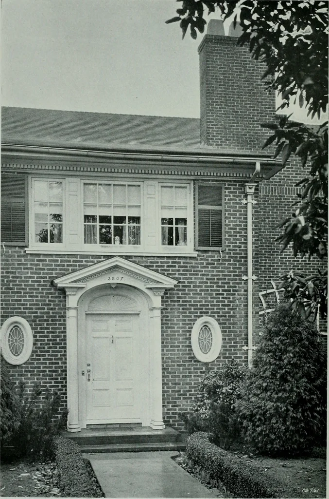 An illustration from Architect and engineer, 1905, leaf 699