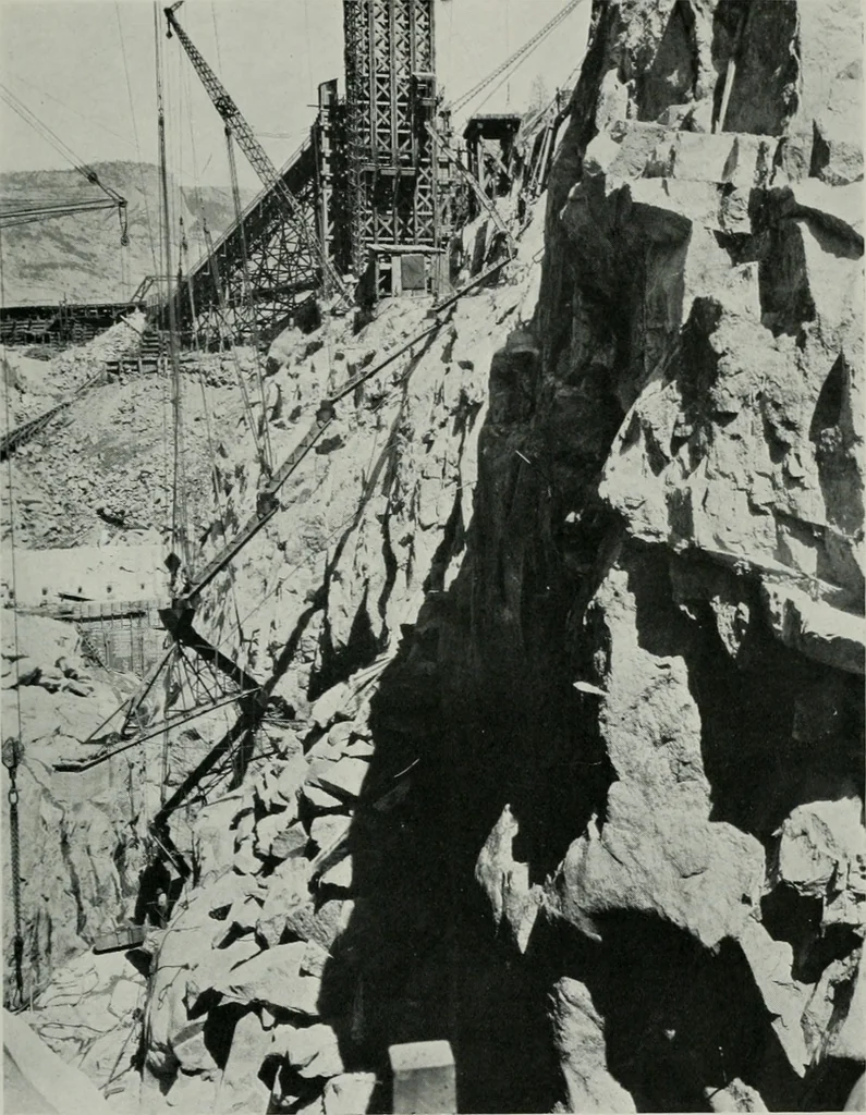 An illustration from Architect and engineer, 1905, leaf 742