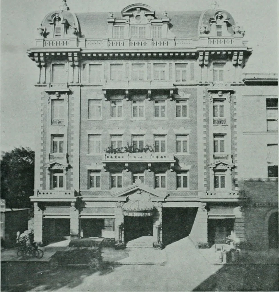 An illustration from Architect and engineer, 1905, leaf 75