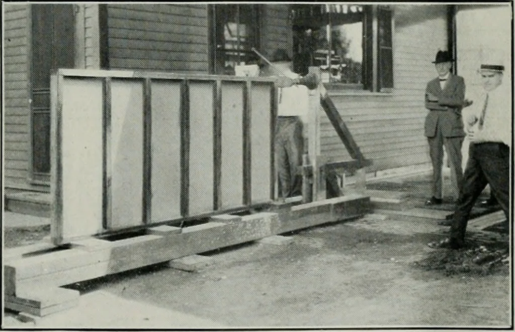 An illustration from Architect and engineer, 1905, leaf 978