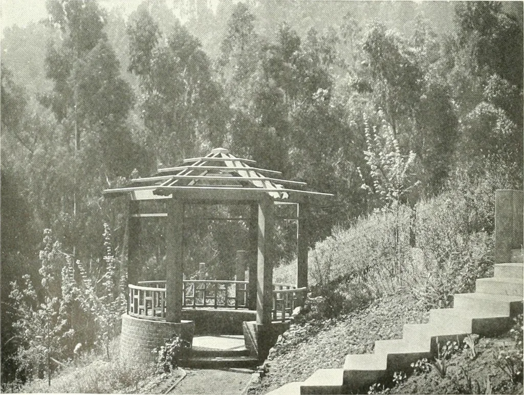 An illustration from Architect and engineer, 1905, leaf 17