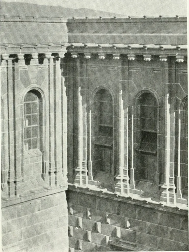 An illustration from Architect and engineer, 1905, leaf 28