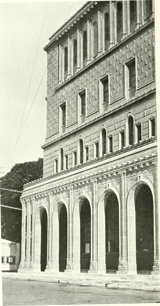 An illustration from Architect and engineer, 1905, leaf 35