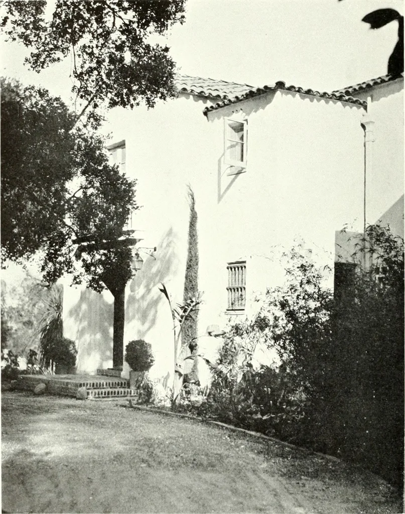 An illustration from Architect and engineer, 1905, leaf 464