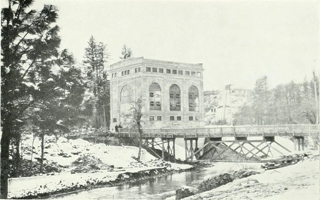 An illustration from Architect and engineer, 1905, leaf 481