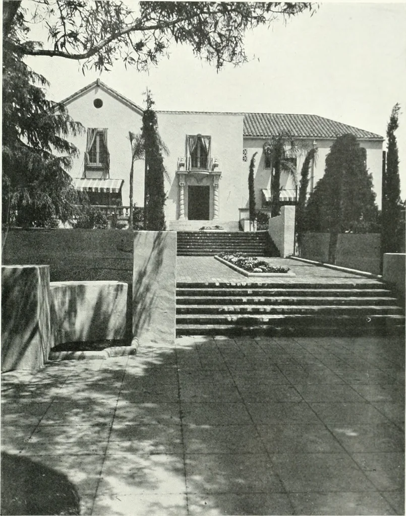 An illustration from Architect and engineer, 1905, leaf 499