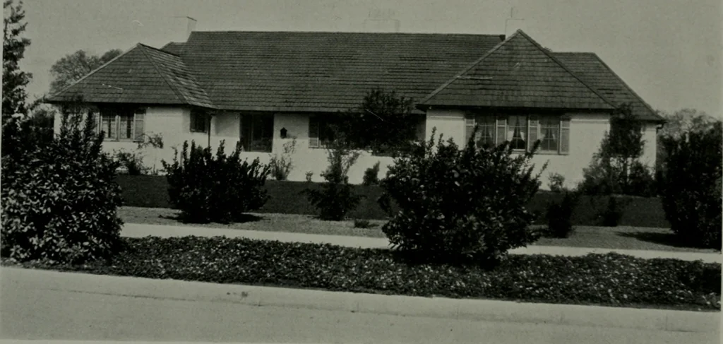 An illustration from Architect and engineer, 1905, leaf 177