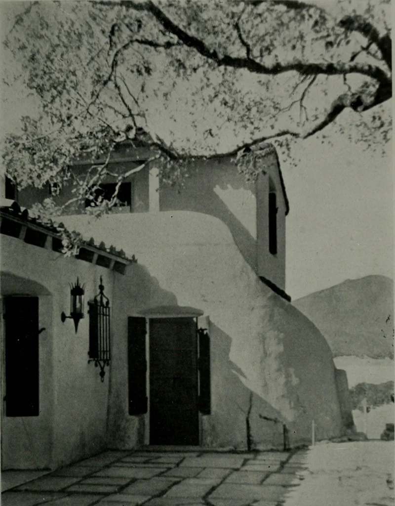 An illustration from Architect and engineer, 1905, leaf 184
