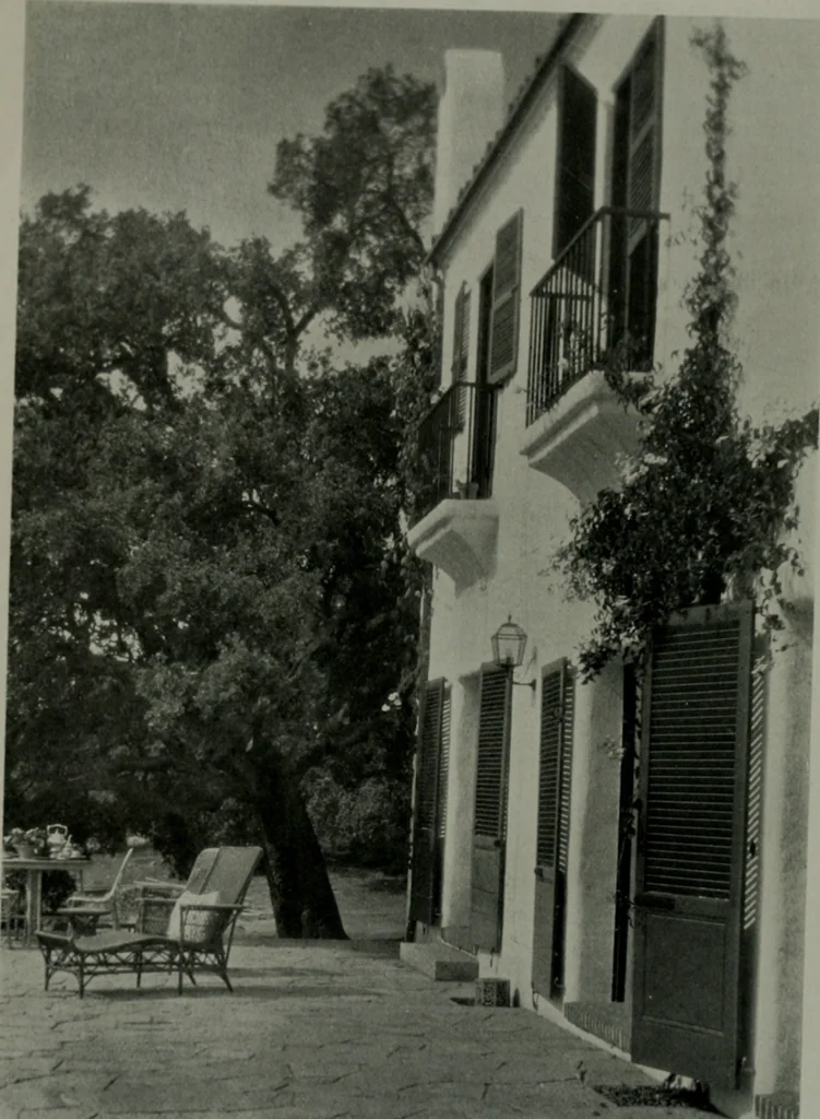An illustration from Architect and engineer, 1905, leaf 19