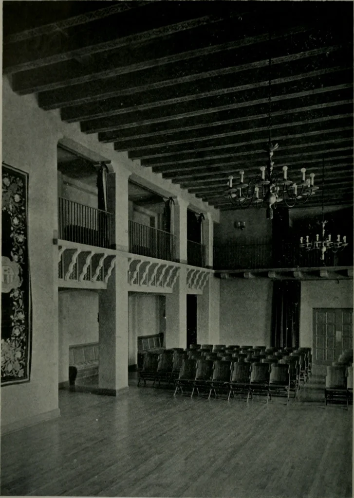 An illustration from Architect and engineer, 1905, leaf 271