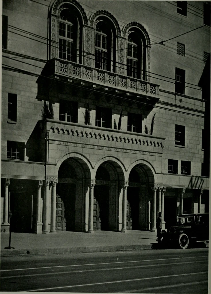 An illustration from Architect and engineer, 1905, leaf 273