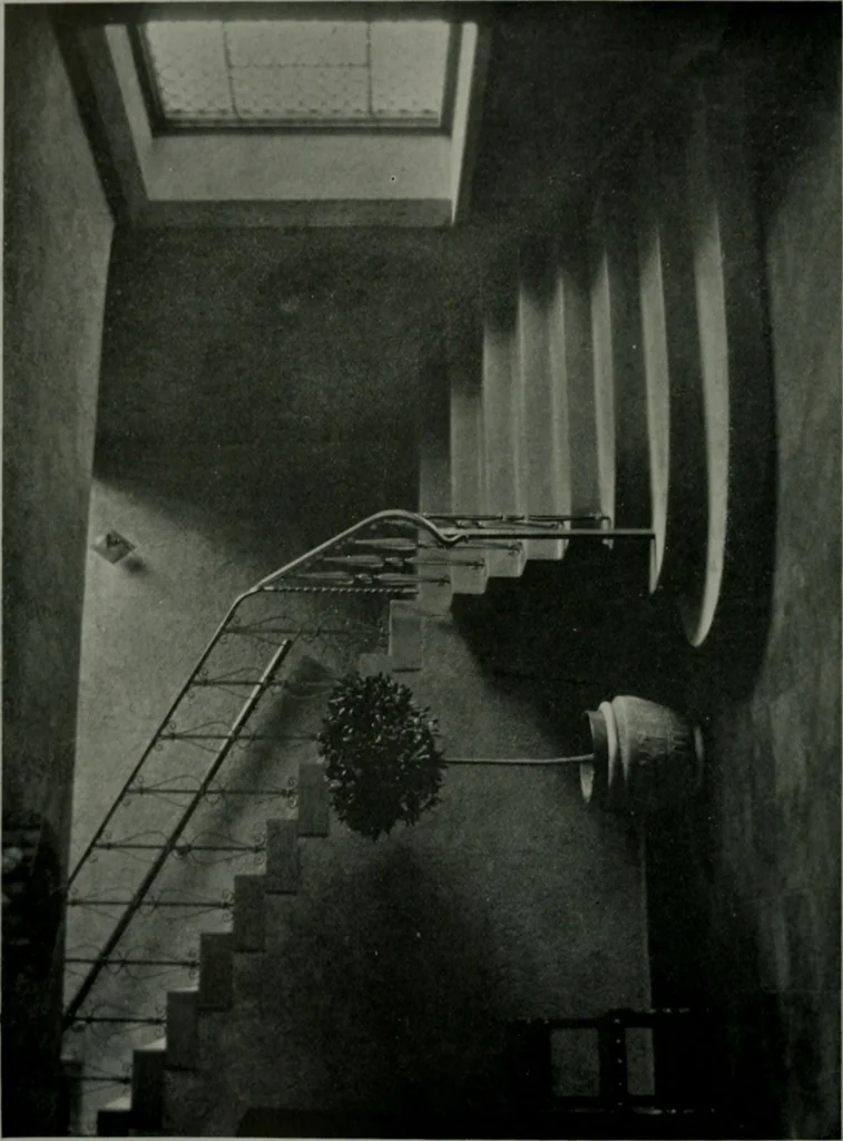 An illustration from Architect and engineer, 1905, leaf 279
