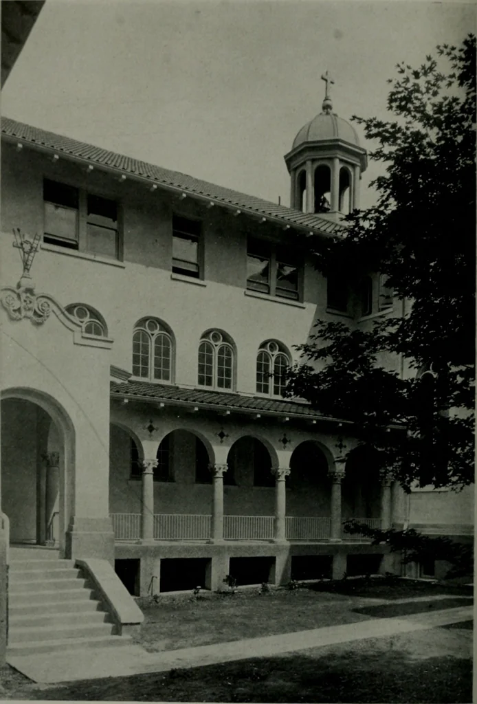 An illustration from Architect and engineer, 1905, leaf 323
