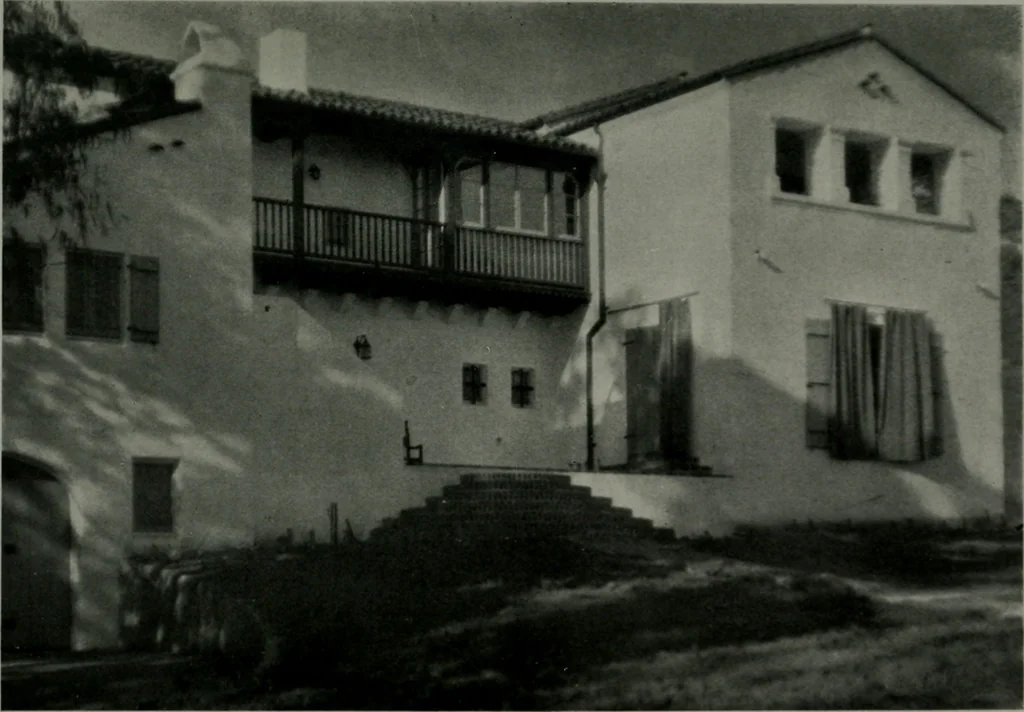 An illustration from Architect and engineer, 1905, leaf 38
