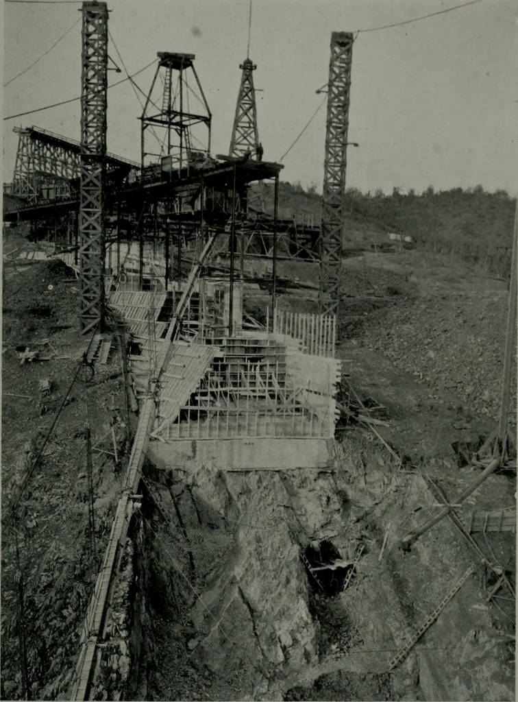 An illustration from Architect and engineer, 1905, leaf 386