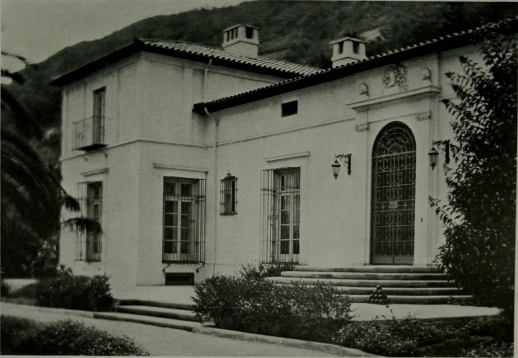 An illustration from Architect and engineer, 1905, leaf 410